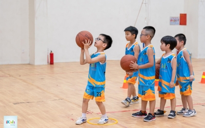 Bóng rổ - phát triển chiều cao và kỹ năng làm việc nhóm